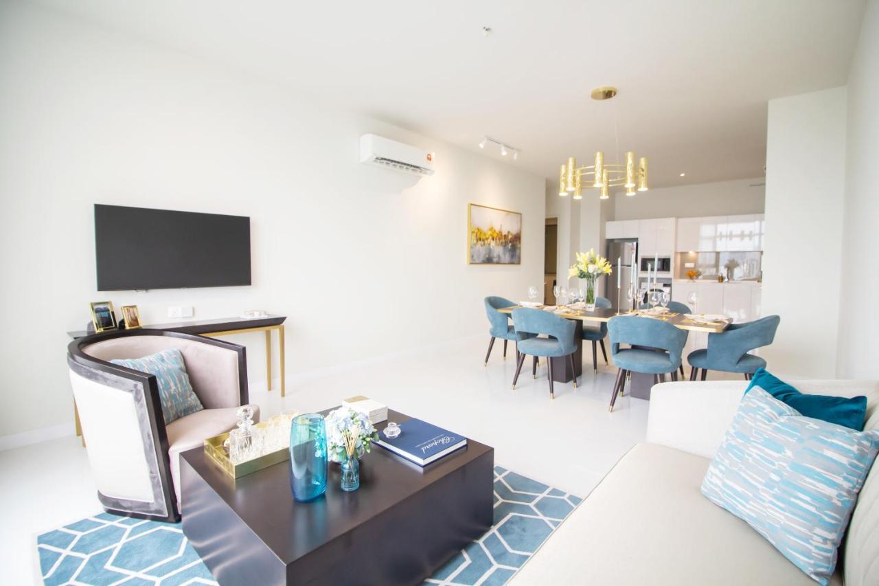 Pavillion Embassy Service Apartment By Autumn Suites Premium Stay Kuala Lumpur Exteriör bild