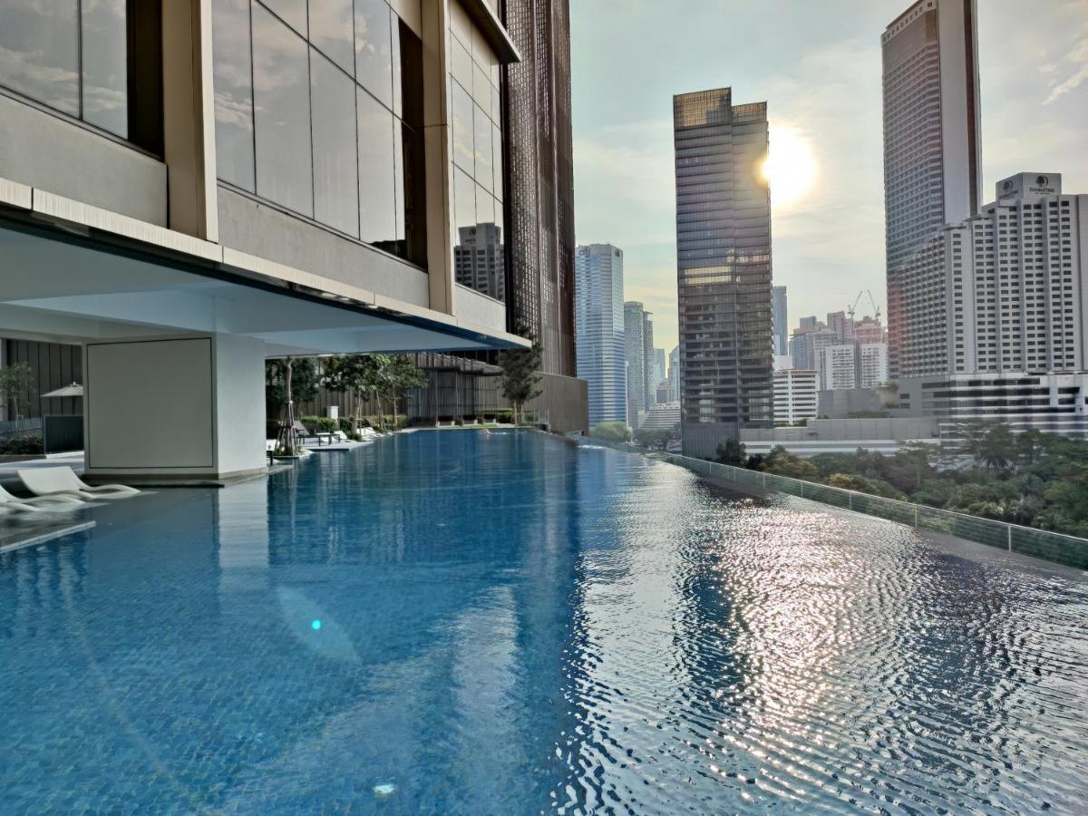 Pavillion Embassy Service Apartment By Autumn Suites Premium Stay Kuala Lumpur Exteriör bild
