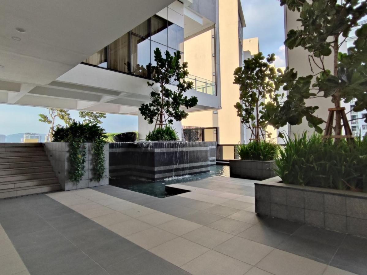 Pavillion Embassy Service Apartment By Autumn Suites Premium Stay Kuala Lumpur Exteriör bild