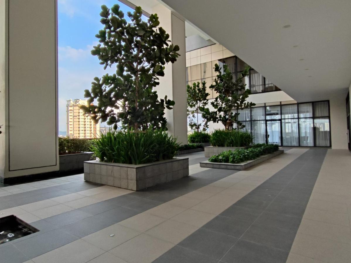 Pavillion Embassy Service Apartment By Autumn Suites Premium Stay Kuala Lumpur Exteriör bild