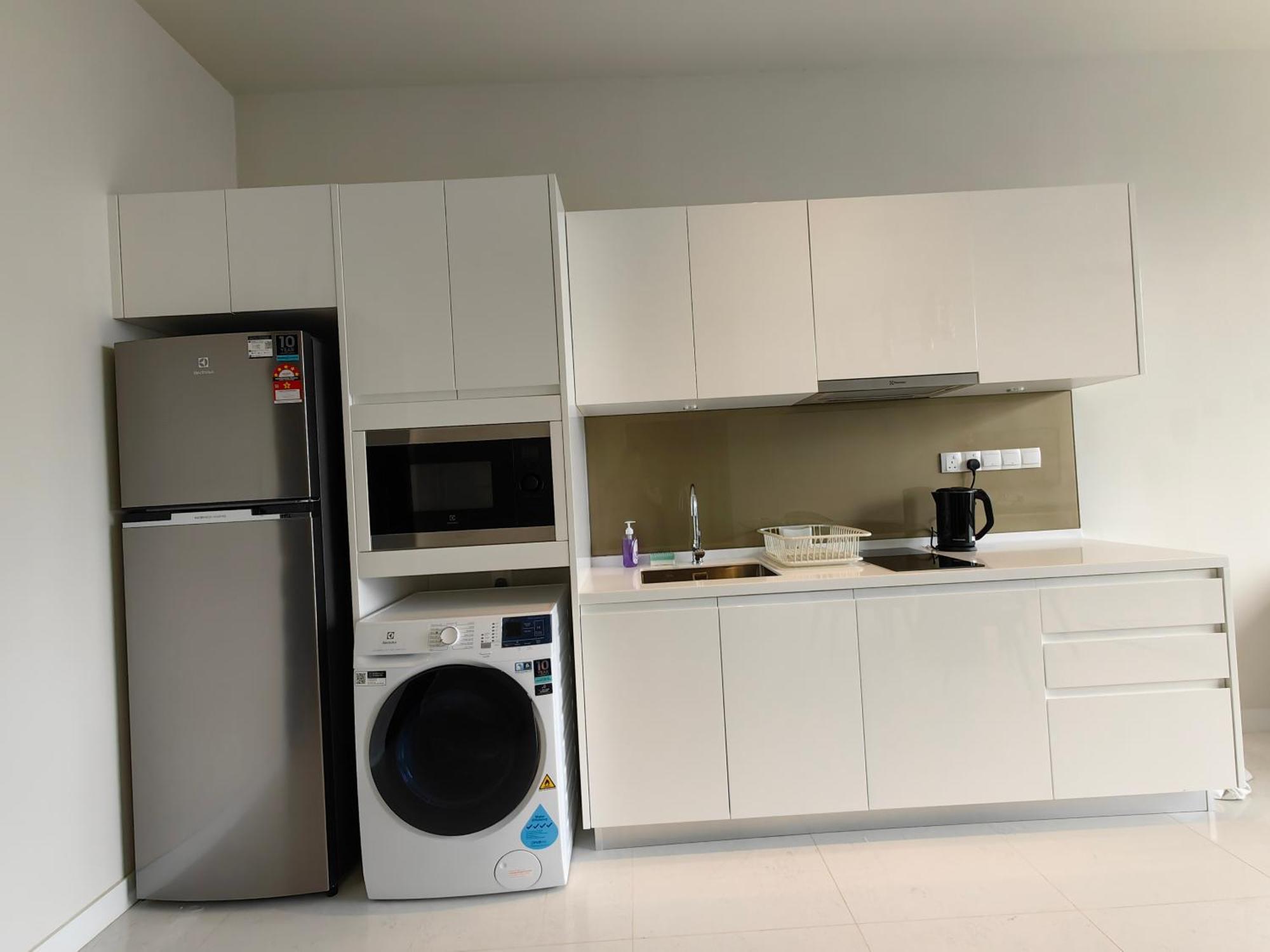 Pavillion Embassy Service Apartment By Autumn Suites Premium Stay Kuala Lumpur Exteriör bild