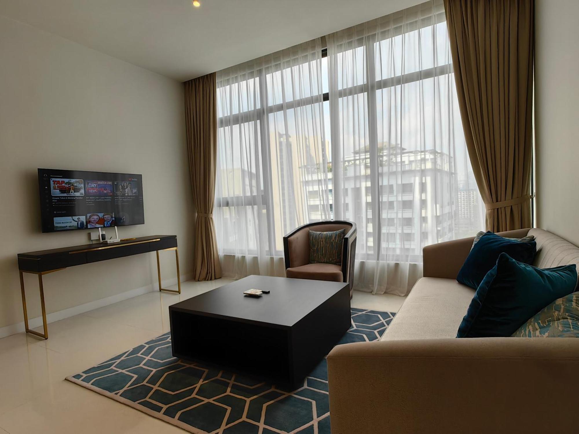 Pavillion Embassy Service Apartment By Autumn Suites Premium Stay Kuala Lumpur Exteriör bild