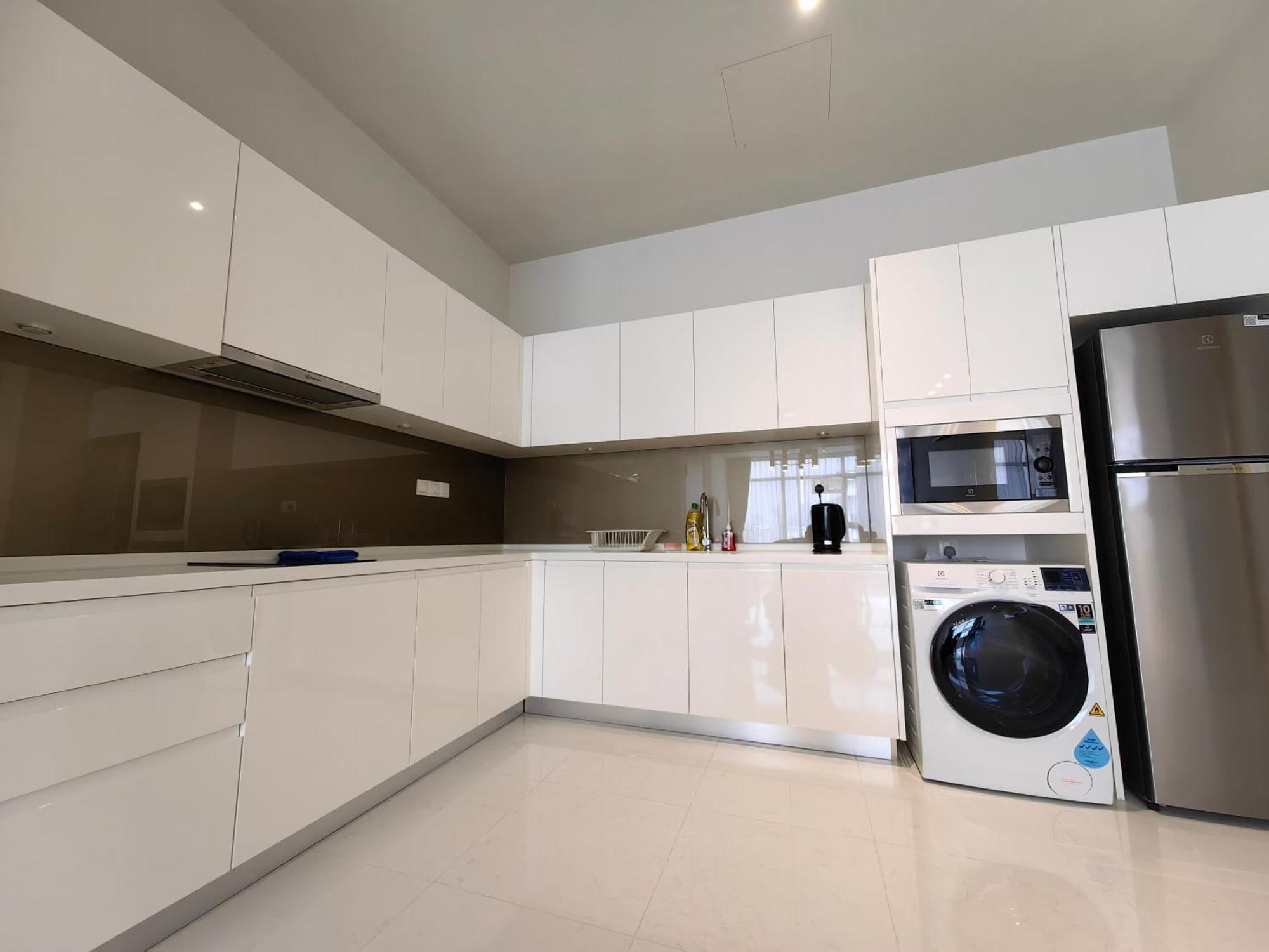 Pavillion Embassy Service Apartment By Autumn Suites Premium Stay Kuala Lumpur Exteriör bild
