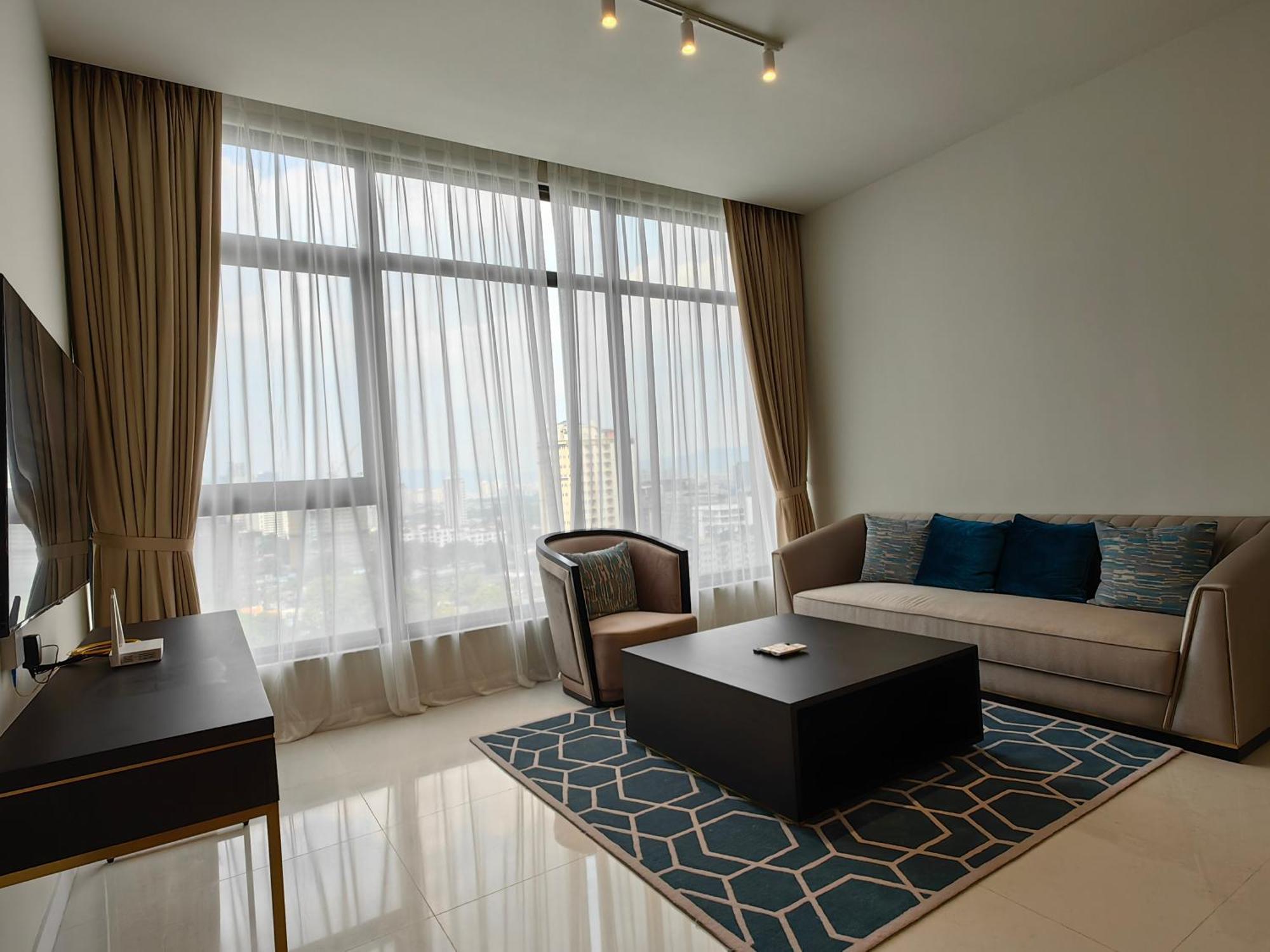 Pavillion Embassy Service Apartment By Autumn Suites Premium Stay Kuala Lumpur Exteriör bild