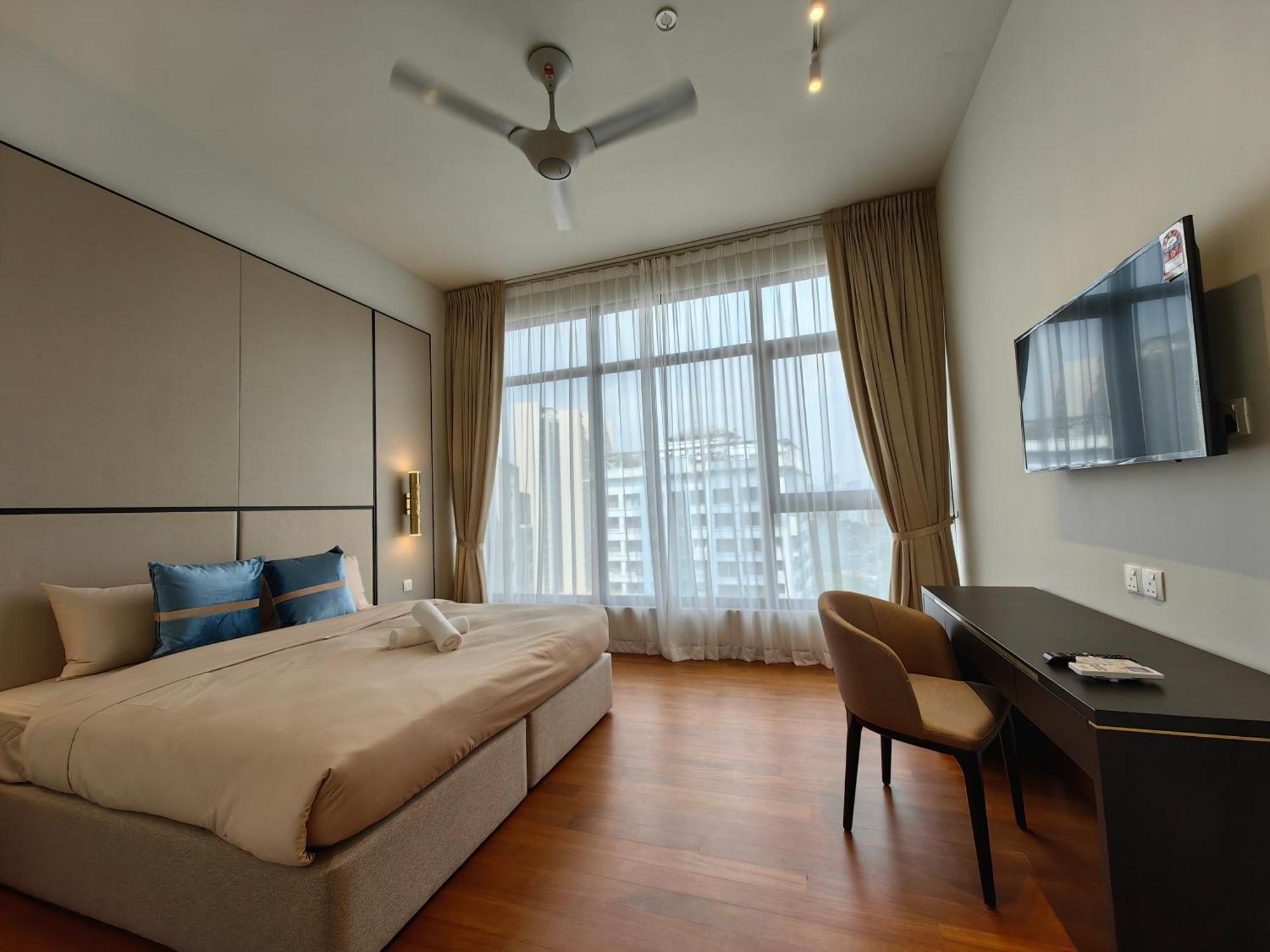 Pavillion Embassy Service Apartment By Autumn Suites Premium Stay Kuala Lumpur Exteriör bild